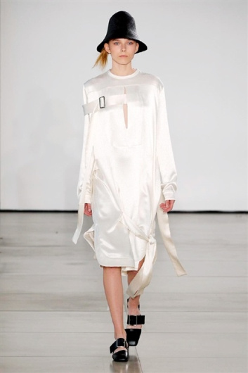 Fotoservizio/SS 2016/WOMEN/JIL SANDER/DP1/42