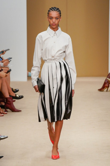 Fotoservizio/SS 2020/WOMEN/SFILATA/TOD'S/DP2/3