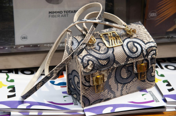 Fotoservizio/SS 2020/WOMEN/PRESENTAZIONE/HUSSAIN HARBA/DP2/16