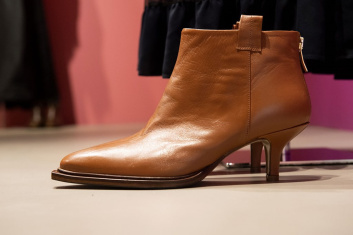 Fotoservizio/SS 2020/WOMEN/APPUNTAMENTO/MARINA RINALDI/DP2/26