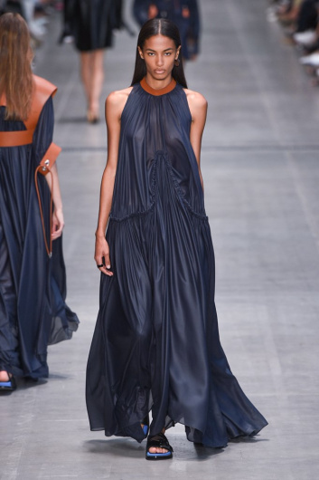 Fotoservizio/SS 2020/WOMEN/SFILATA/SPORTMAX/DP2/2