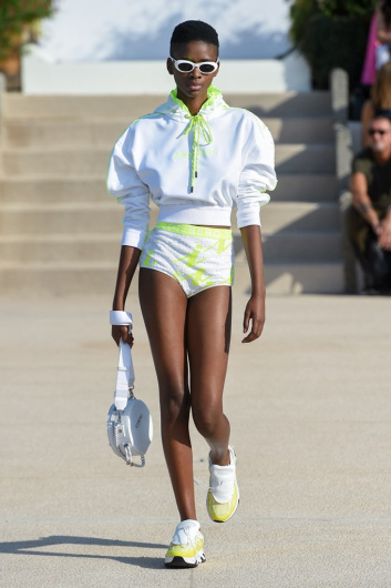 Fotoservizio/SS 2020/WOMEN/SFILATA/ICEBERG/DP2/6