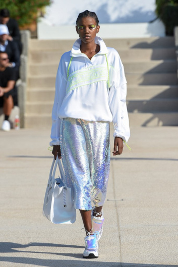 Fotoservizio/SS 2020/WOMEN/SFILATA/ICEBERG/DP2/3