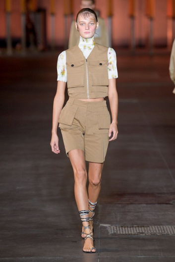 Fotoservizio/SS 2020/WOMEN/SFILATA/FRANKIE MORELLO/DP2/1