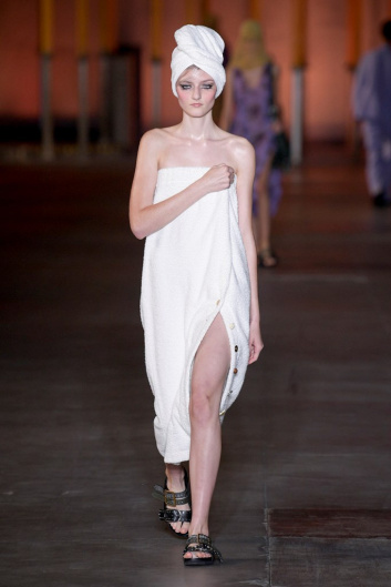 Fotoservizio/SS 2020/WOMEN/SFILATA/FRANKIE MORELLO/DP2/23
