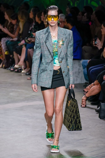 Fotoservizio/SS 2020/WOMEN/SFILATA/VERSACE/DP2/3