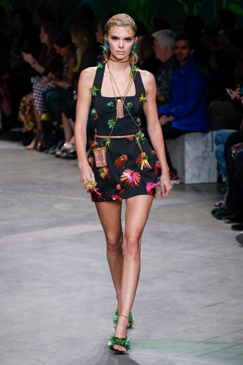 Fotoservizio/SS 2020/WOMEN/SFILATA/VERSACE/DP2/4