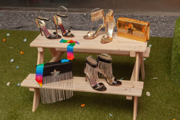Fotoservizio/SS 2020/WOMEN/PRESENTAZIONE/JF LONDON/DP2/13