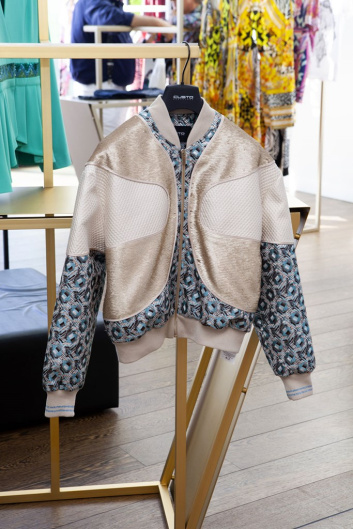 Fotoservizio/SS 2020/WOMEN/PRESENTAZIONE/CUSTO BARCELONA/DP2/11