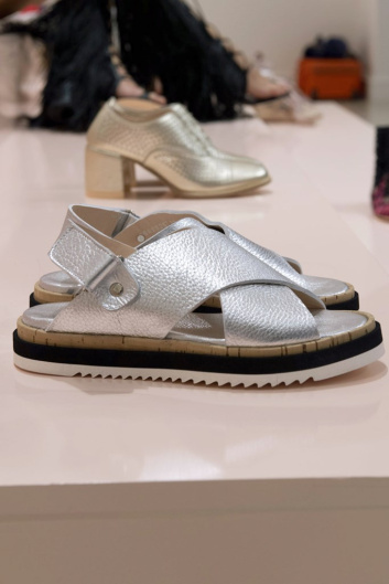 Fotoservizio/SS 2020/WOMEN/PRESENTAZIONE/AGL ATTILIO GIUSTI LEOMBRUNI/DP2/24