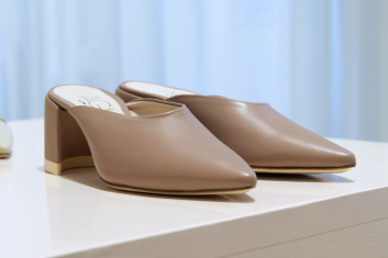 Fotoservizio/SS 2020/WOMEN/PRESENTAZIONE/AGL ATTILIO GIUSTI LEOMBRUNI/DP2/33
