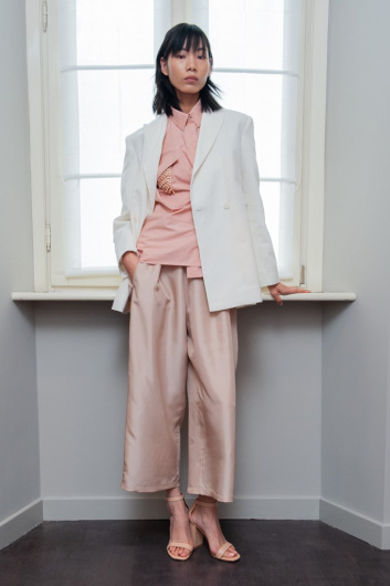 Fotoservizio/SS 2020/WOMEN/PRESENTAZIONE/FRANCESCA MARCHISIO/DP2/3