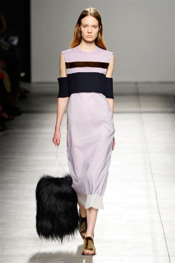 Fotoservizio/SS 2016/WOMEN/GABRIELE COLANGELO/DP1/6