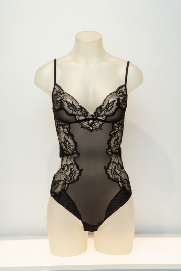 Fotoservizio/SS 2020/WOMEN/PRESENTAZIONE/LA PERLA/DP2/23