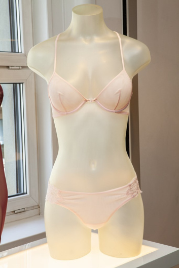 Fotoservizio/SS 2020/WOMEN/PRESENTAZIONE/LA PERLA/DP2/14