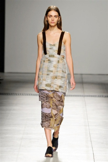 Fotoservizio/SS 2016/WOMEN/GABRIELE COLANGELO/DP1/18
