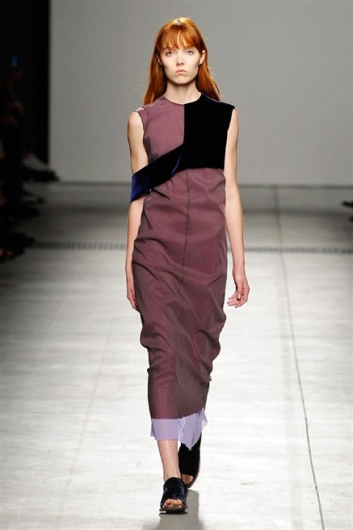 Fotoservizio/SS 2016/WOMEN/GABRIELE COLANGELO/DP1/26