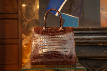 Fotoservizio/SS 2020/WOMEN/PRESENTAZIONE/SERAPIAN/DP2/45
