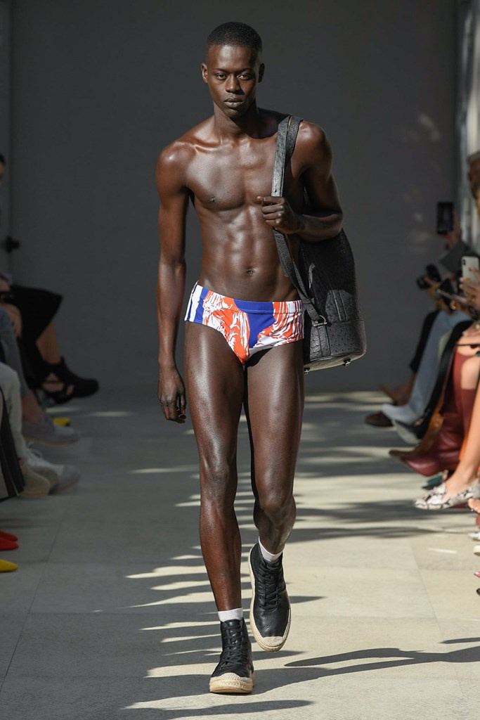 Fotoservizio/SS 2020/WOMEN/SFILATA/SALVATORE FERRAGAMO/DP2/3