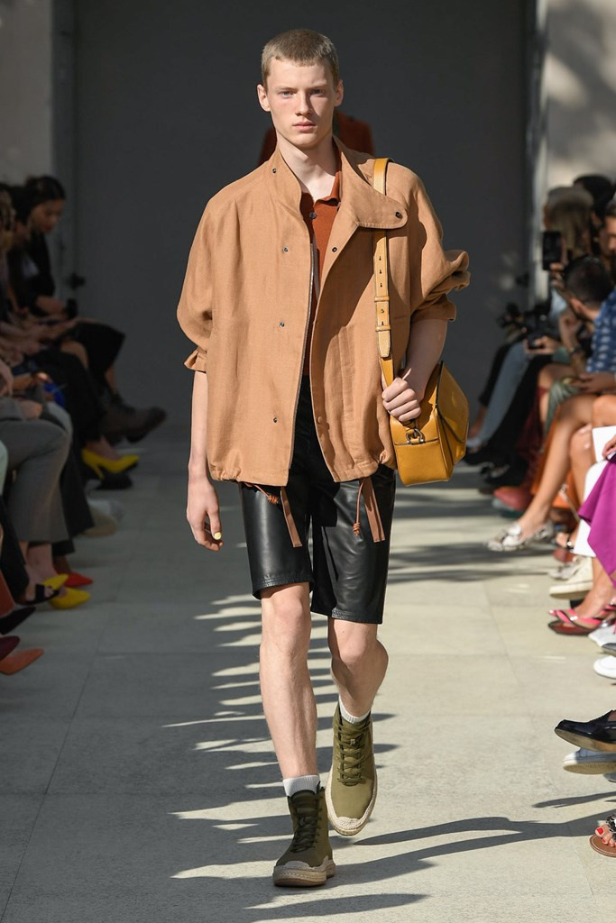 Fotoservizio/SS 2020/WOMEN/SFILATA/SALVATORE FERRAGAMO/DP2/1