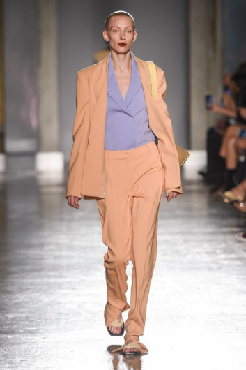 Fotoservizio/SS 2020/WOMEN/SFILATA/GABRIELE COLANGELO/DP2/0