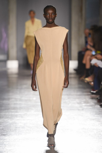 Fotoservizio/SS 2020/WOMEN/SFILATA/GABRIELE COLANGELO/DP2/1