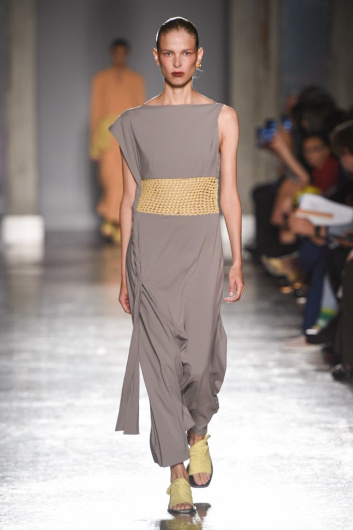 Fotoservizio/SS 2020/WOMEN/SFILATA/GABRIELE COLANGELO/DP2/2