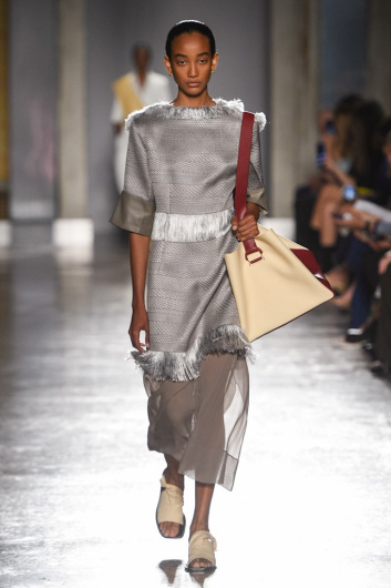 Fotoservizio/SS 2020/WOMEN/SFILATA/GABRIELE COLANGELO/DP2/4