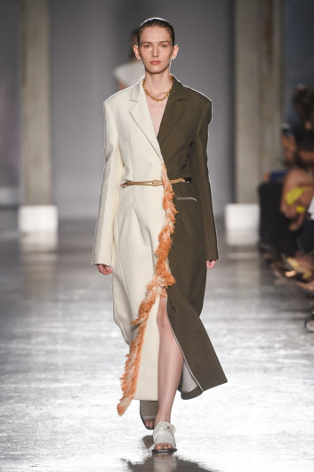 Fotoservizio/SS 2020/WOMEN/SFILATA/GABRIELE COLANGELO/DP2/19