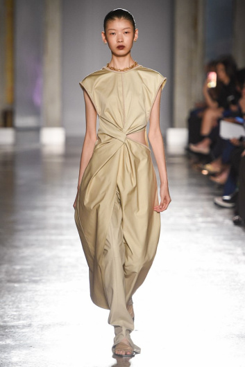 Fotoservizio/SS 2020/WOMEN/SFILATA/GABRIELE COLANGELO/DP2/28