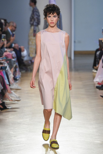 Fotoservizio/SS 2020/WOMEN/SFILATA/CIVIDINI/DP2/1