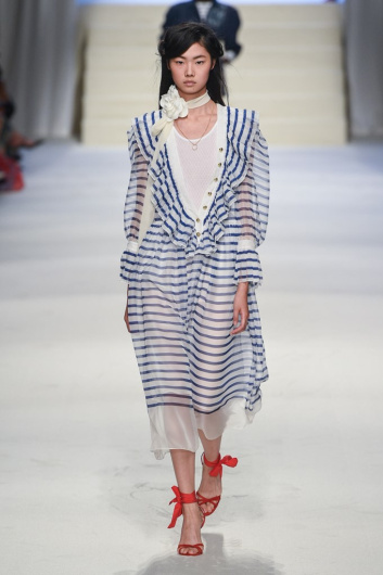 Fotoservizio/SS 2020/WOMEN/SFILATA/PHILOSOPHY DI LORENZO SERAFINI/DP2/5