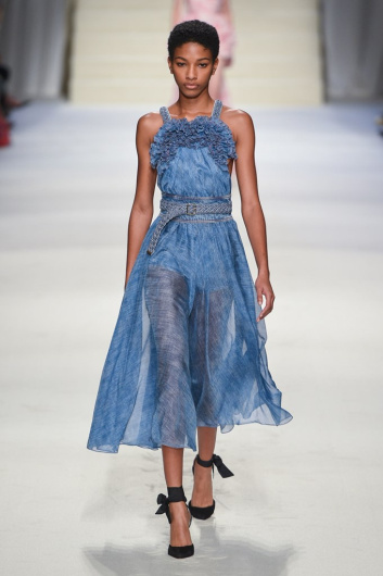 Fotoservizio/SS 2020/WOMEN/SFILATA/PHILOSOPHY DI LORENZO SERAFINI/DP2/11