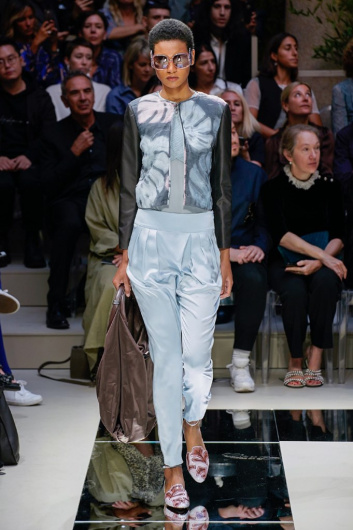 Fotoservizio/SS 2020/WOMEN/SFILATA/GIORGIO ARMANI/DP2/28
