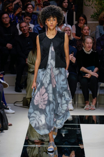 Fotoservizio/SS 2020/WOMEN/SFILATA/GIORGIO ARMANI/DP2/45