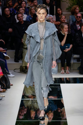Fotoservizio/SS 2020/WOMEN/SFILATA/GIORGIO ARMANI/DP2/41