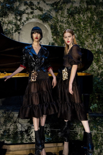 Fotoservizio/SS 2020/WOMEN/PRESENTAZIONE/SIMONETTA RAVIZZA/DP2/3