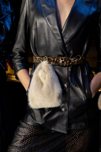 Fotoservizio/SS 2020/WOMEN/PRESENTAZIONE/SIMONETTA RAVIZZA/DP2/13