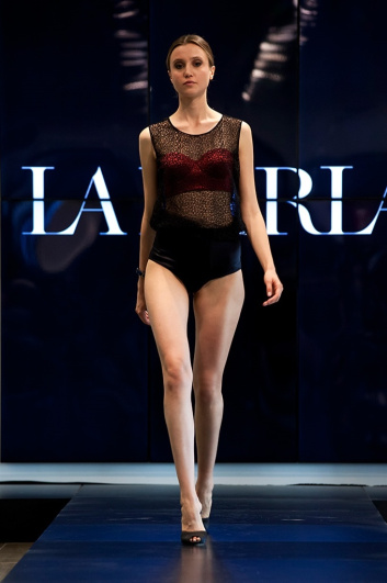 Fotoservizio/SS 2016/WOMEN/LA PERLA/DP2/20