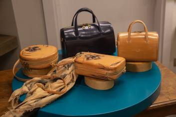 Fotoservizio/SS 2020/WOMEN/PRESENTAZIONE/IL BISONTE/DP2/10