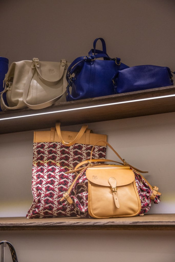 Fotoservizio/SS 2020/WOMEN/PRESENTAZIONE/IL BISONTE/DP2/1
