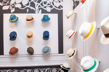 Fotoservizio/SS 2020/WOMEN/PRESENTAZIONE/BORSALINO/DP2/1