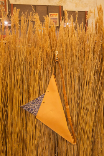 Fotoservizio/SS 2020/WOMEN/PRESENTAZIONE/IL BISONTE/DP2/12