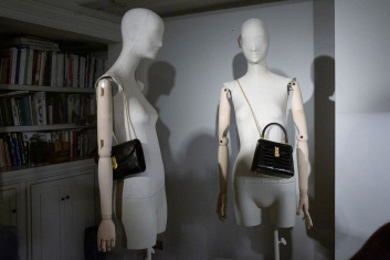 Fotoservizio/SS 2020/WOMEN/PRESENTAZIONE/AMATO DANIELE/DP2/12