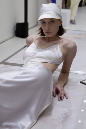 Fotoservizio/SS 2020/WOMEN/PRESENTAZIONE/SSHEENA/DP2/6