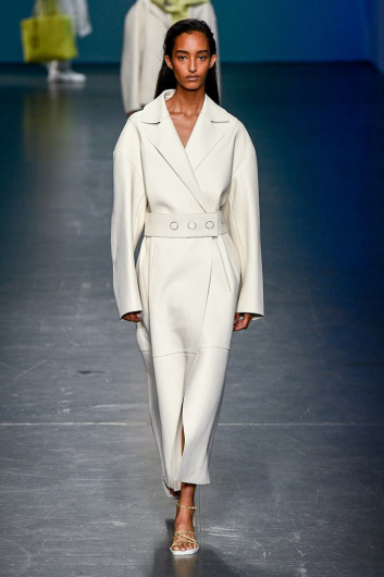 Fotoservizio/SS 2020/WOMEN/SFILATA/BOSS/DP2/4