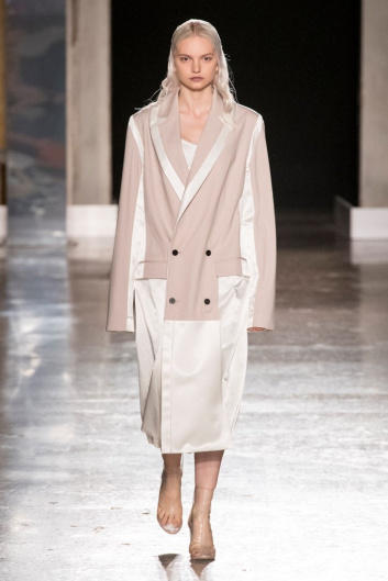 Fotoservizio/SS 2020/WOMEN/SFILATA/ATSUSHI NAKASHIMA/DP2/1