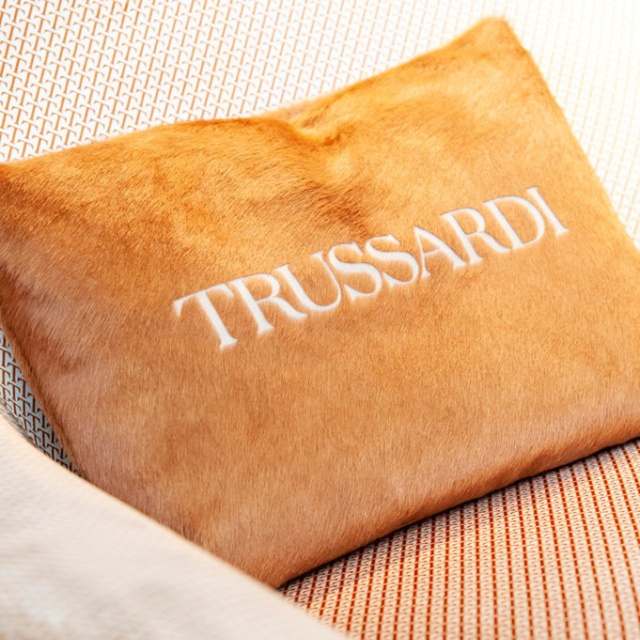 TRUSSARDI