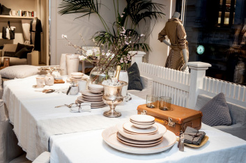 Fotoservizio/SS 2019/DESIGN/PRESENTAZIONE_HOME/LINEA LIFESTYLE BRUNELLO CUCINELLI/DP2/7