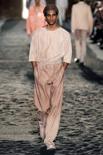 Fotoservizio/SS 2020/MEN/SFILATA/ERMENEGILDO ZEGNA/DP2/3